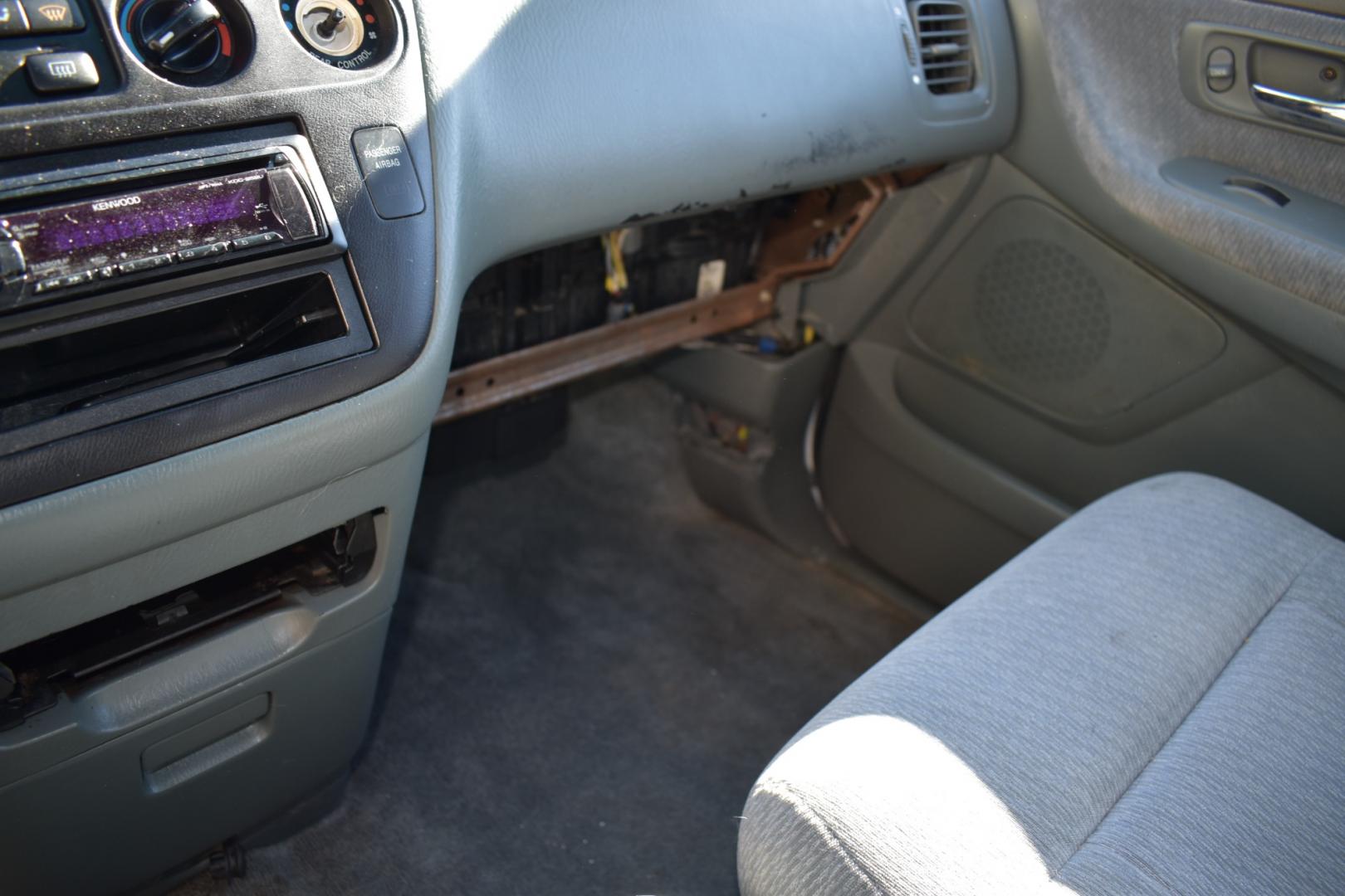 2003 White /Gray Honda Odyssey (5FNRL18513B) , located at 5925 E. BELKNAP ST., HALTOM CITY, TX, 76117, (817) 834-4222, 32.803799, -97.259003 - Buying a 2003 Honda Odyssey can be a smart choice for several reasons: Reliability: Hondas are known for their reliability, and the Odyssey is no exception. The 2003 model year is often praised for its durability and long-lasting performance. Safety: The 2003 Honda Odyssey comes equipped with safe - Photo#16